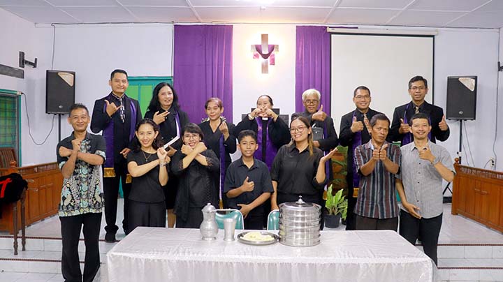 Ibadah Kamis Suci 2025 GKJ Baki Pepantan Daleman, galeri kegiatan, gereja kristen jawa, gkj, gkj baki, gereja kristen jawa baki, baki, sukoharjo, gkj klasis sukoharjo, klasis sukoharjo, klasis, sinode gkj, sinode 
